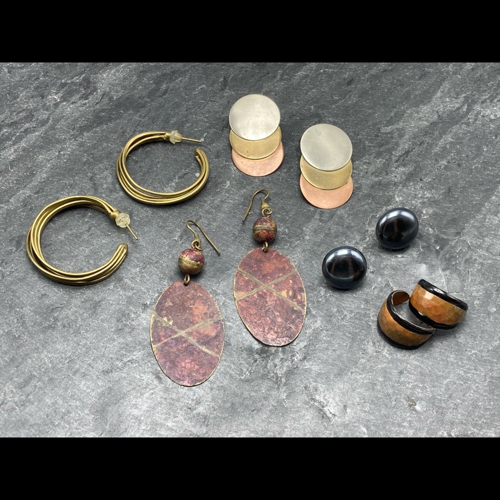 PIERCED Vintage women’s bundle 5x pairs earrings gold enamel hoops